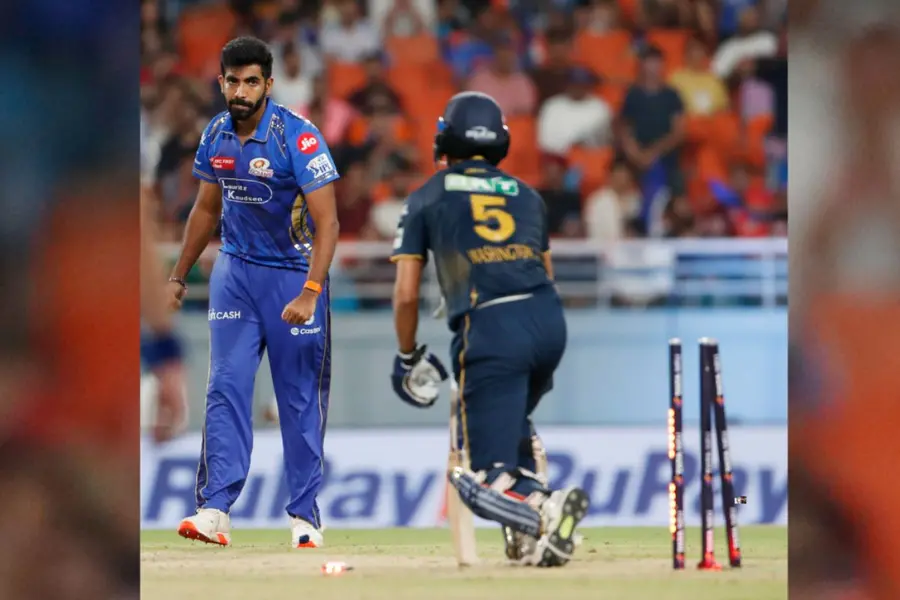 When life catches you off guard with a Bumrah toe-crusher! The lethal operator could well spoil Punjab's party night