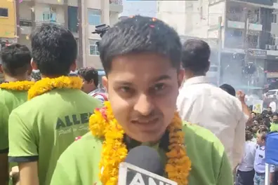 ‘I have worked very hard’ JEE Advanced rank holder credits self-study for success | WATCH