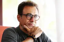 ഗന്ധർവൻ,കൃഷ്ണൻ,വെറ്ററിനറി സർജൻ,നടനും എംപിയും;നിതീഷ് ഭരദ്വാജ്
