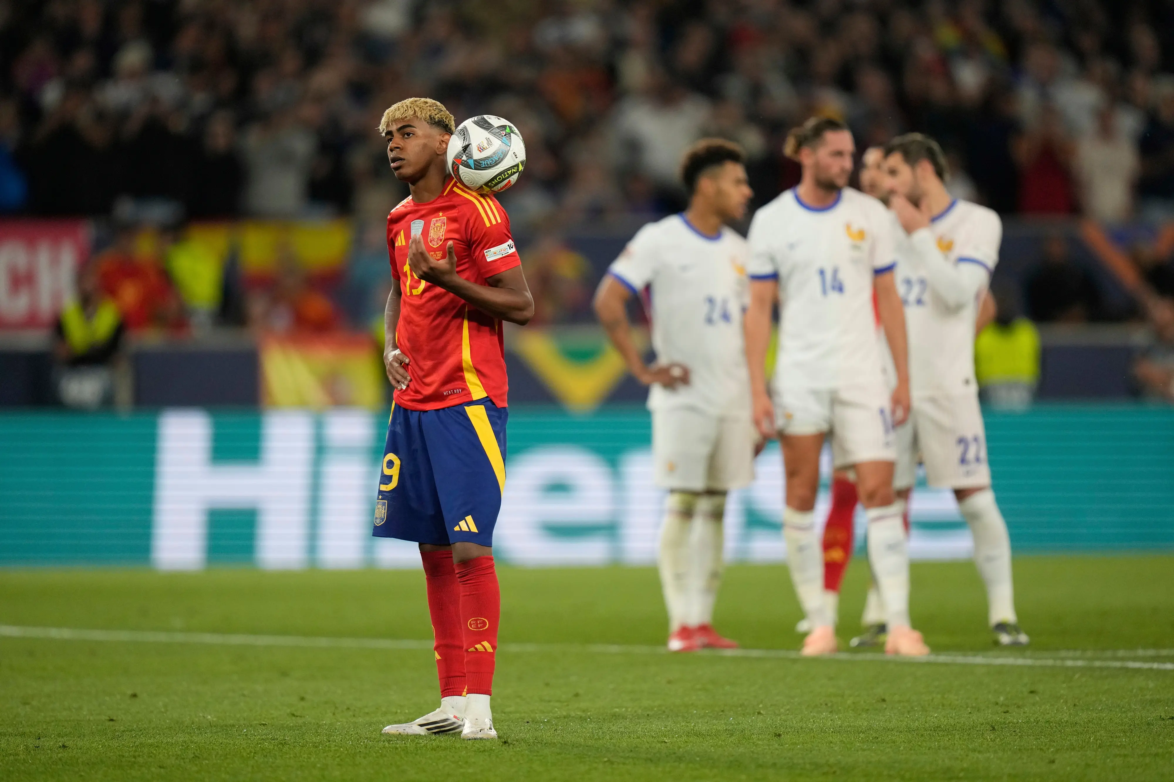 Lamine Yamal waits to take a penalty shot during the Nations League semifinal match between Spain and France | AP