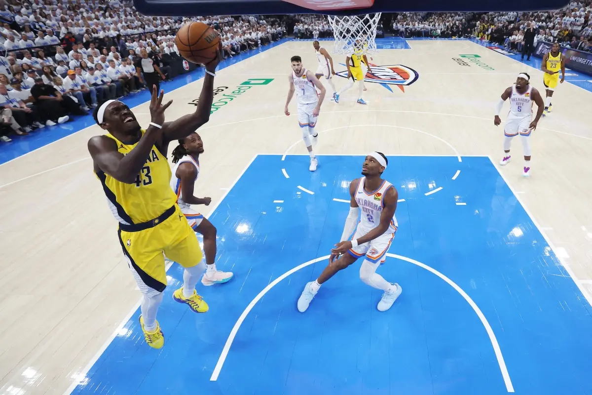 Pascal Siakam #43 of the Indiana Pacers attempts a shot against the Oklahoma City Thunder in Game One of the 2025 NBA Finals at Paycom Center in Oklahoma City, Oklahoma. | Photo: AFP
