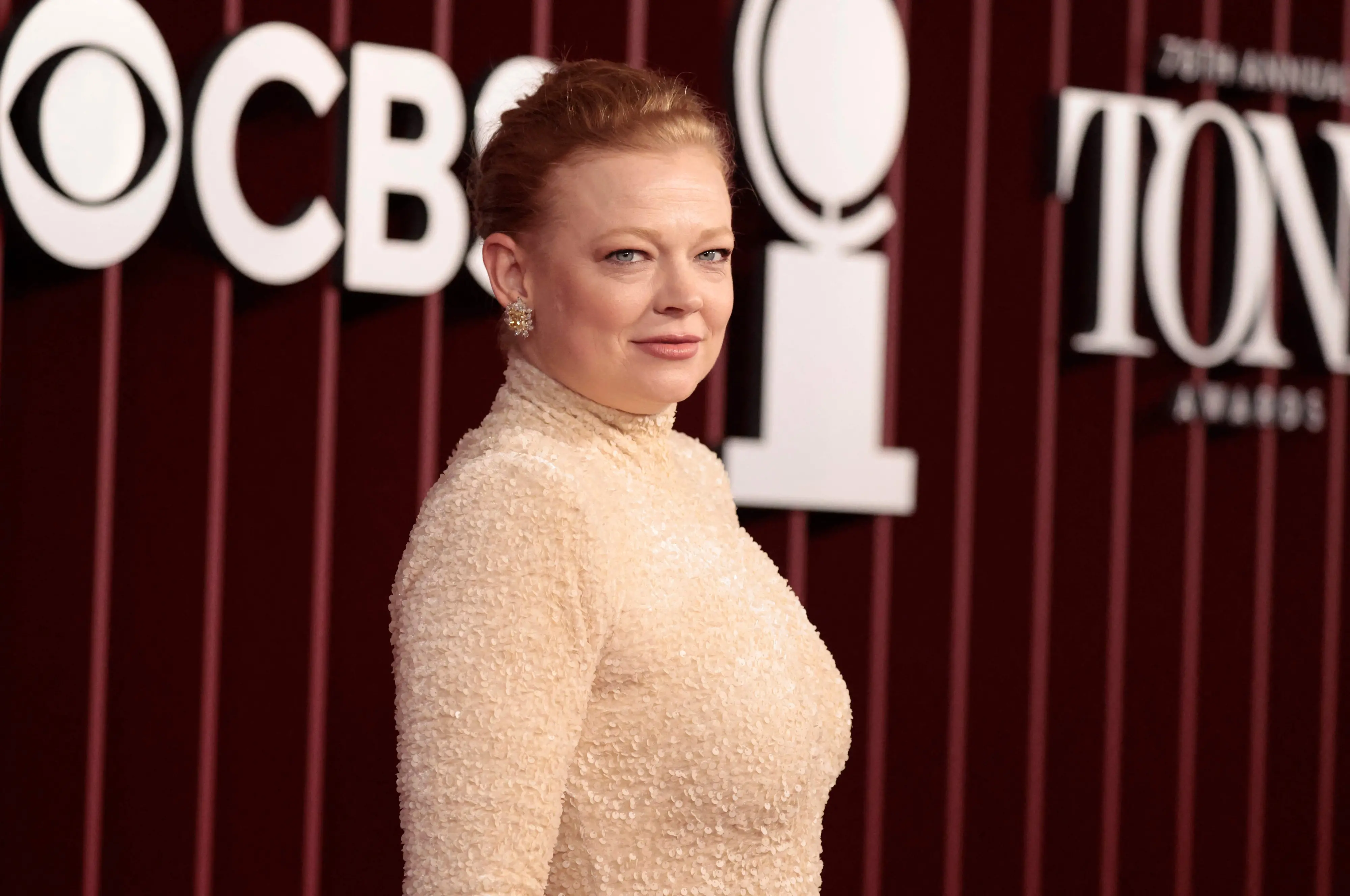Australian actress Sarah Snook attends the 78th Tony Awards at Radio City Music Hall in New York. | Photo: AFP