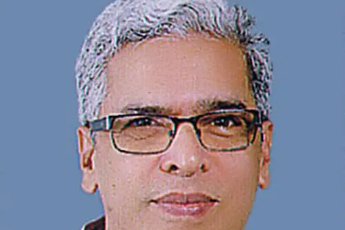 Dr K. Ravi Raman