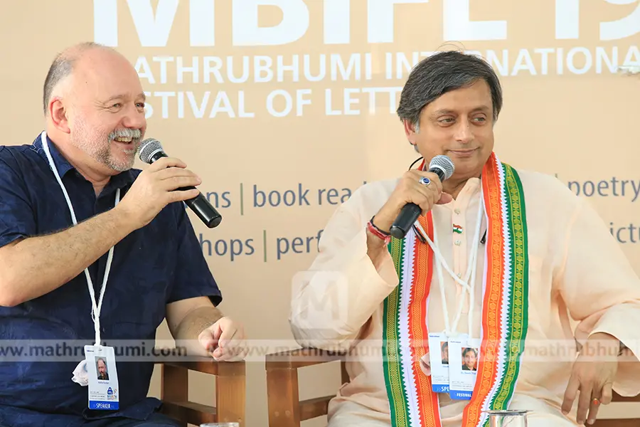 When Shashi Tharoor set a target of reading 365 books in 365 days...Did he do it?