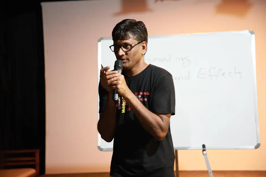 Podcasting: A new mode of storytelling