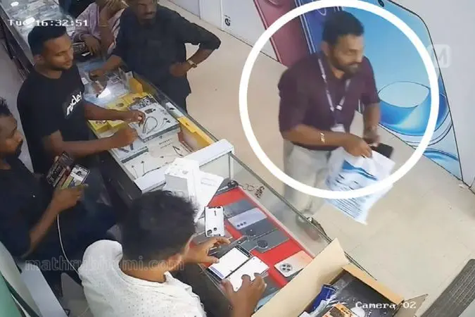 Fake government official swindles lakhs from Tiruvalla furniture shops