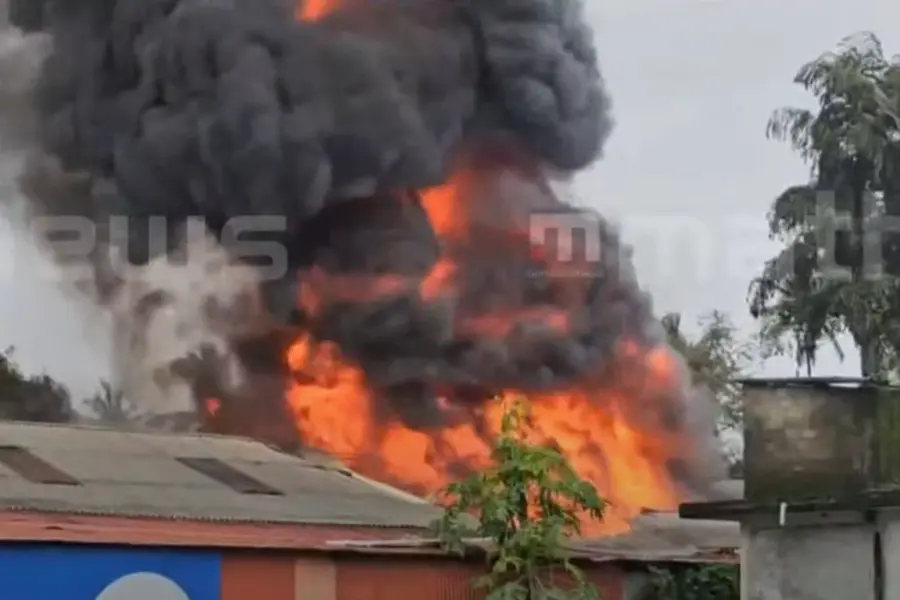 Massive fire breaks out at hardware shop in Kerala’s Chalakudy