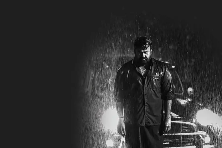 thudarum movie still