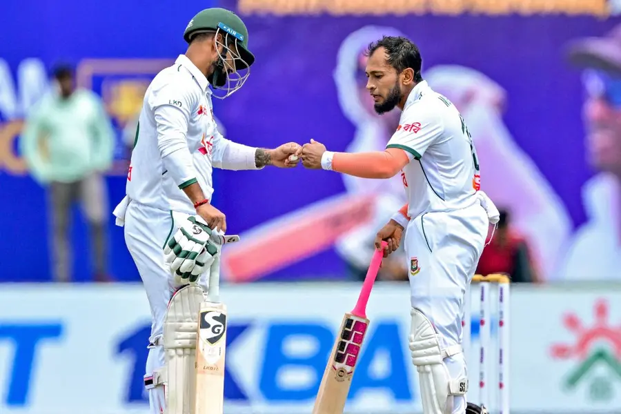 Bangladesh's Litton Das and Mushfiqur Rahim
