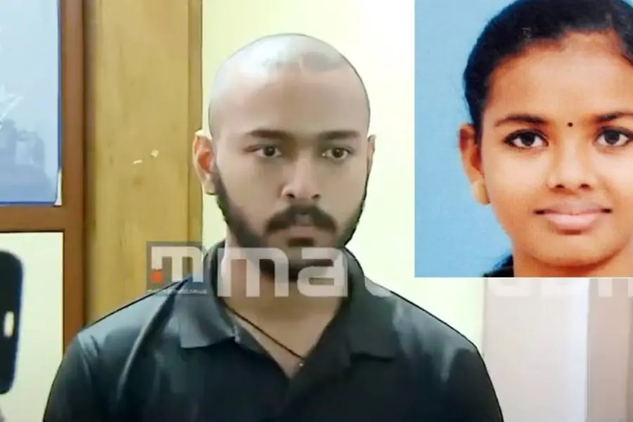 ആറ് രൂപയുടെ കനം കുറഞ്ഞ ബ്ലേഡ്, രഹസ്യമായി തെളിവെടുപ്പ്; പ്രതിയെ കണ്ടതോടെ ചീത്തവിളിച്ച് നാട്ടുകാര്