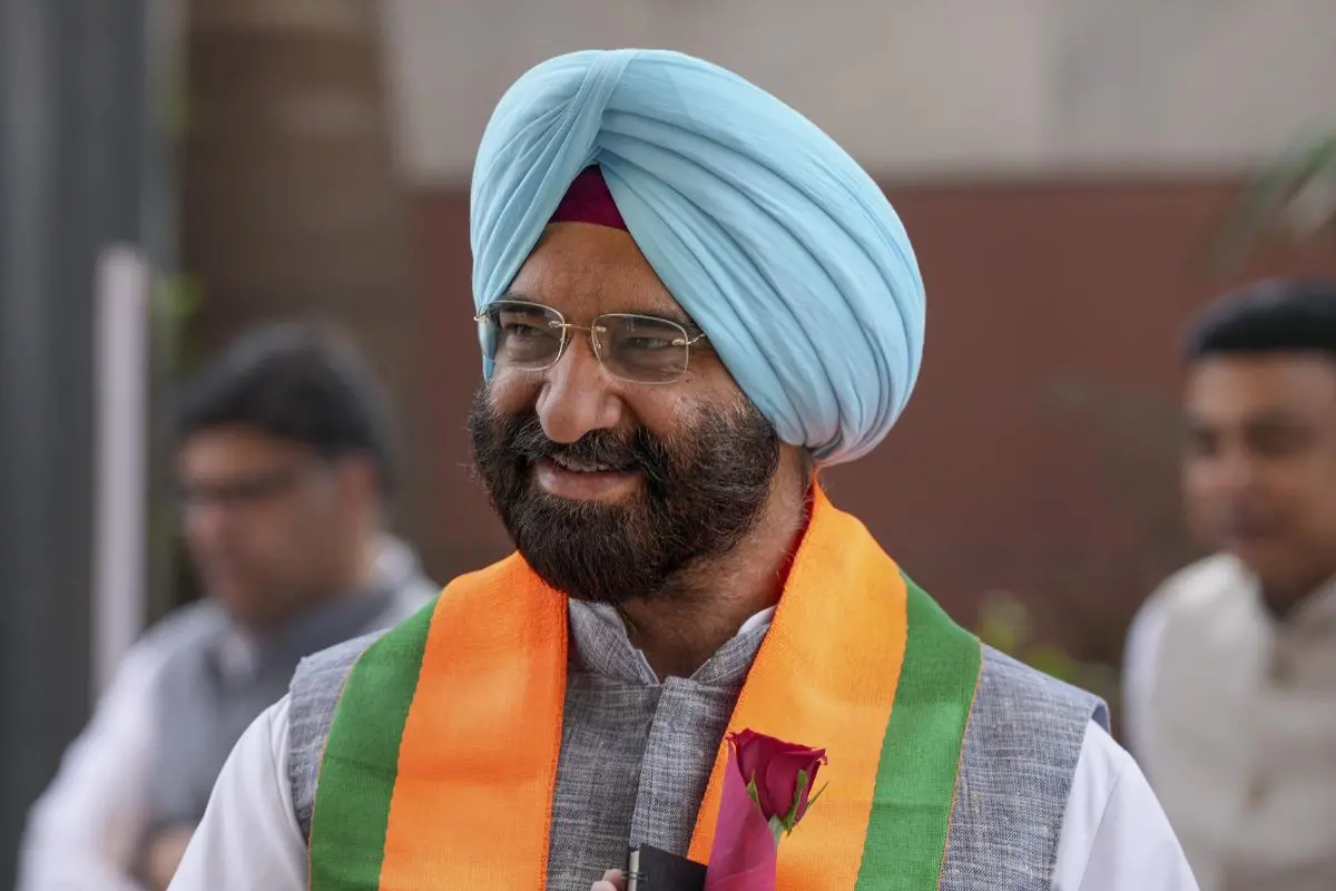 Delhi's environment minister, Manjinder Singh Sirsa, said that the moment the weather cooperates, Delhi will witness its first artificial rain. Photo: ANI