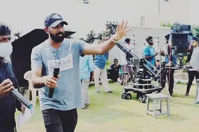 Unique cinema debut of Zac Harriss: Directs Malayalam and Tamil films simultaneously