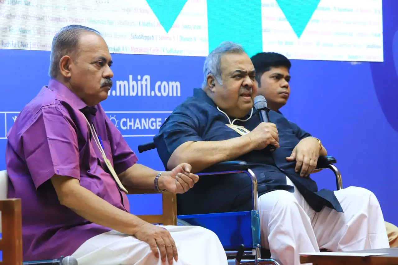 Sebastian Paul and K. P. Unnikrishnan (Photo: Shaheer C. H.)