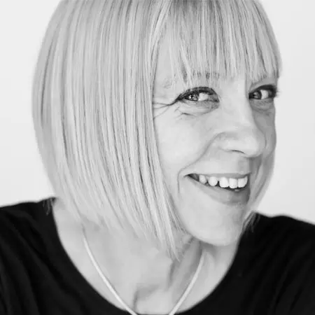 Zoe Skoulding