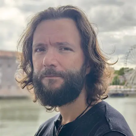 Krzysztof Hoffman