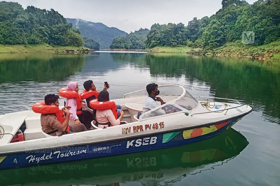 Kakkayam Hydel Tourism hit hard as boat service remains suspended