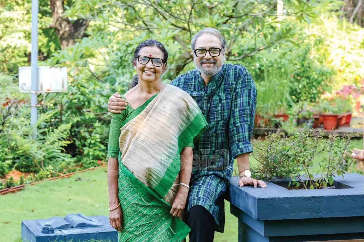 Madhupal with his wife Rekha Vasumathi