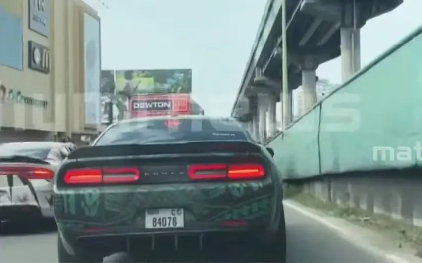 Dubai-registered car caught on camera in Kochi's Edappally area, emitting loud exhaust noises and fire-spitting flames
