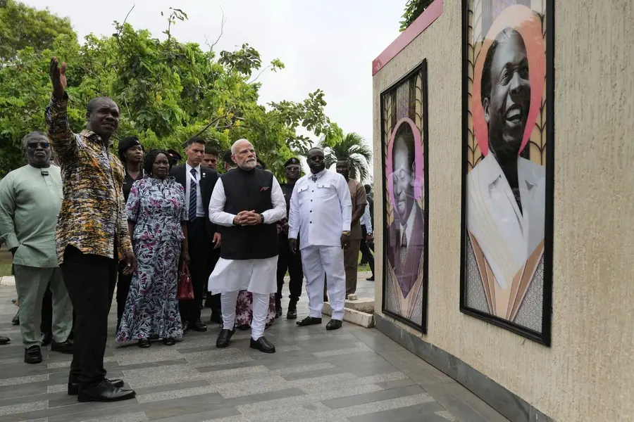 From Kashmir shawls to Bengal weaves: PM Modi gifts Indian handicrafts to Ghanaian leaders