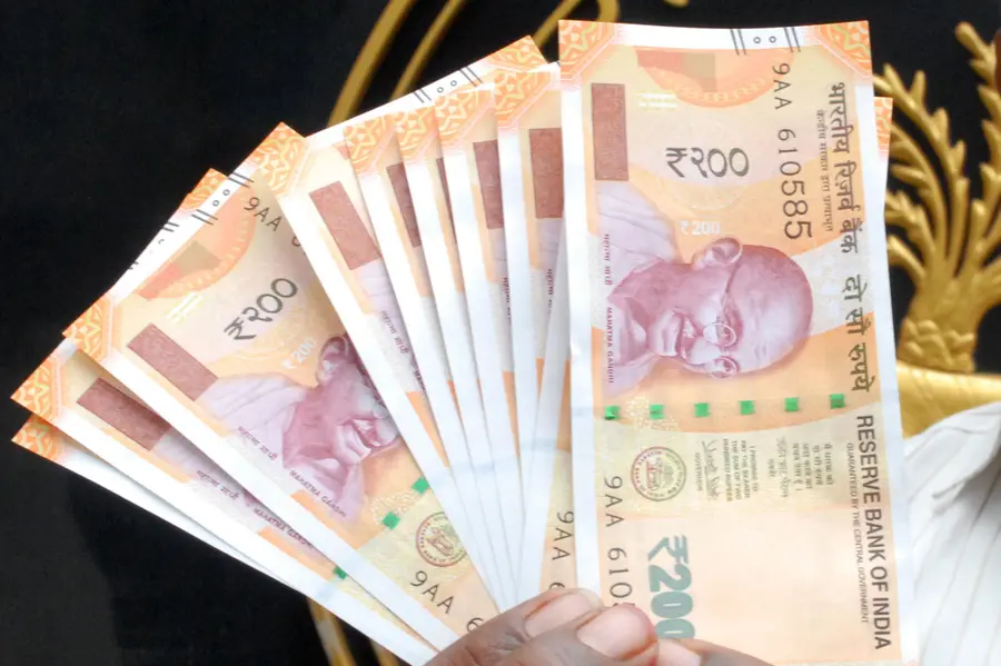 Returns of ₹1.25 lakh/day, ₹15 lakh/month: What’s the truth behind investment videos featuring PM Modi and FM Sitharaman?