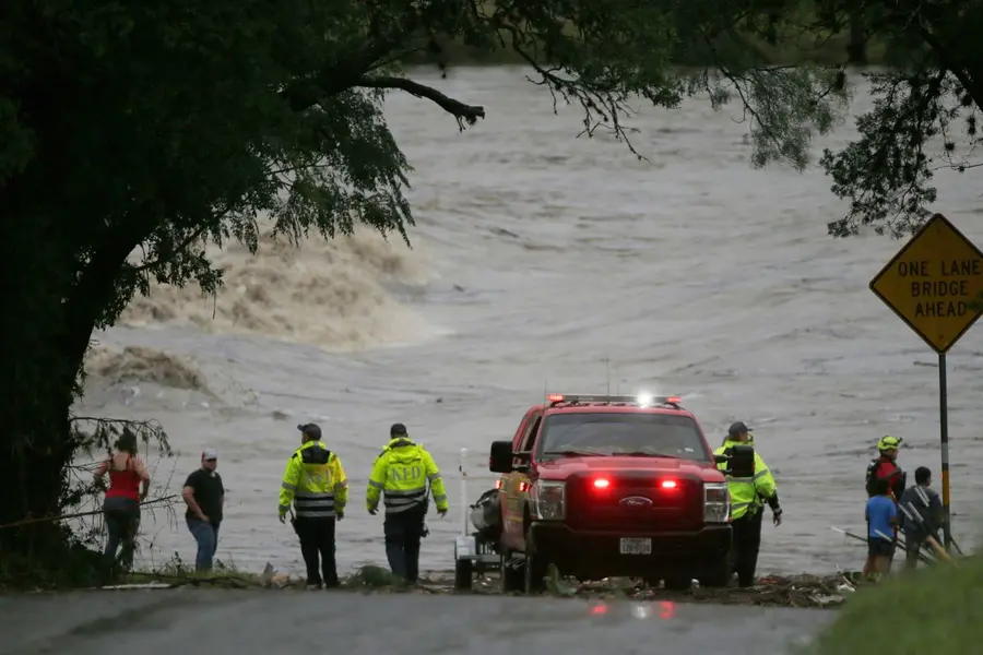 Flash floods strike Texas: 13 killed, families search for 20 missing ...