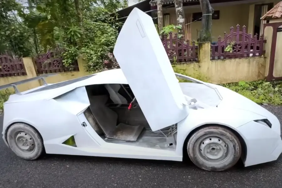 Lamborghini replica created by Bibin
