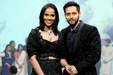 അക്കാദമിയിൽ തുടങ്ങിയ പ്രണയം; വിവാഹമോചനത്തിലേക്കെന്ന് സൈന നേവാൾ, പ്രതികരിക്കാതെ കശ്യപ്‌