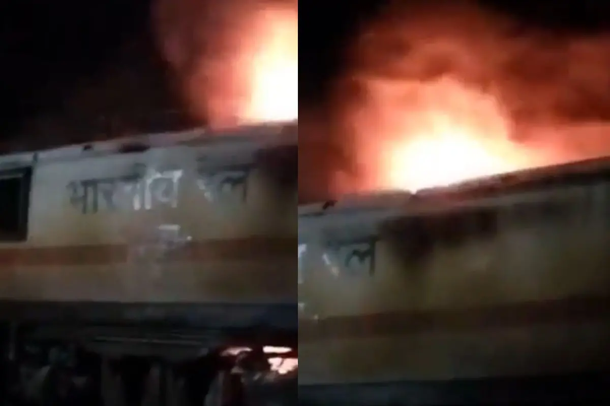 Fire broke out in the Garib Rath Express