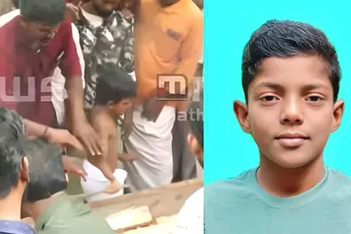 Kollam electrocution victim Midhun cremated in home courtyard; little brother lights pyre
