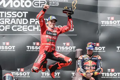 Marc Marquez wins Czech MotoGP, stretches lead with fifth straight victory