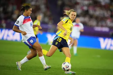 ‘It’s not okay to target someone’s appearance or race’: Jess Carter talks about abuse at Euro 2025