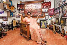 ഷൈനിയുടെയും വിൽസന്റെയും 'ലൗ ട്രാക്ക്'; ഈ സ്‌നേഹക്കൂടിന് പേരിട്ടത് കെ.ആർ.മീര