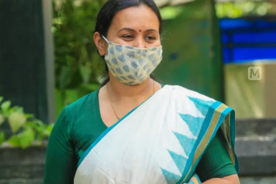 കോവിഡിന്റെ രണ്ട് തരംഗങ്ങളും കേരളം വിജയകരമായി നേരിട്ടു- ആരോഗ്യമന്ത്രി | അഭിമുഖം