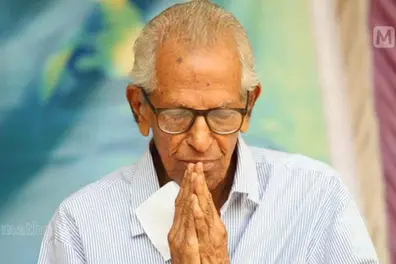 Malayalam pays tribute to literary icon: Prof MK Sanoo cremated with official honours