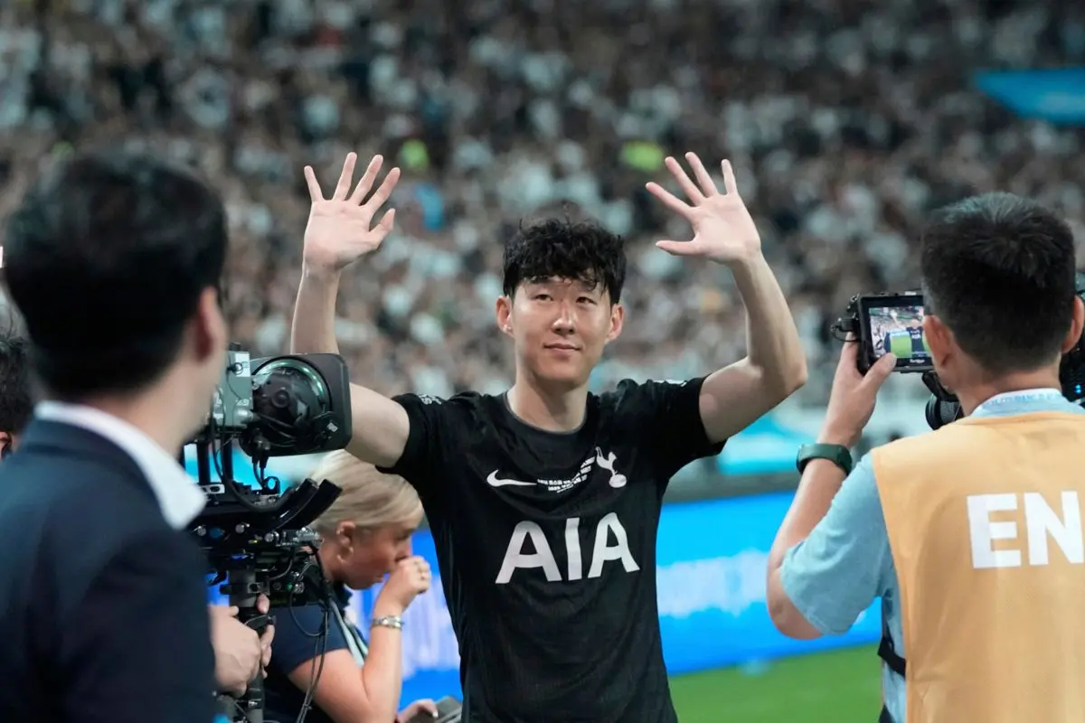 Tottenham Hotspur's Son Heung-min waves after the pre-season friendly match against Newcastle United at Seoul World Cup Stadium in Seoul, South Korea | Photo: AP