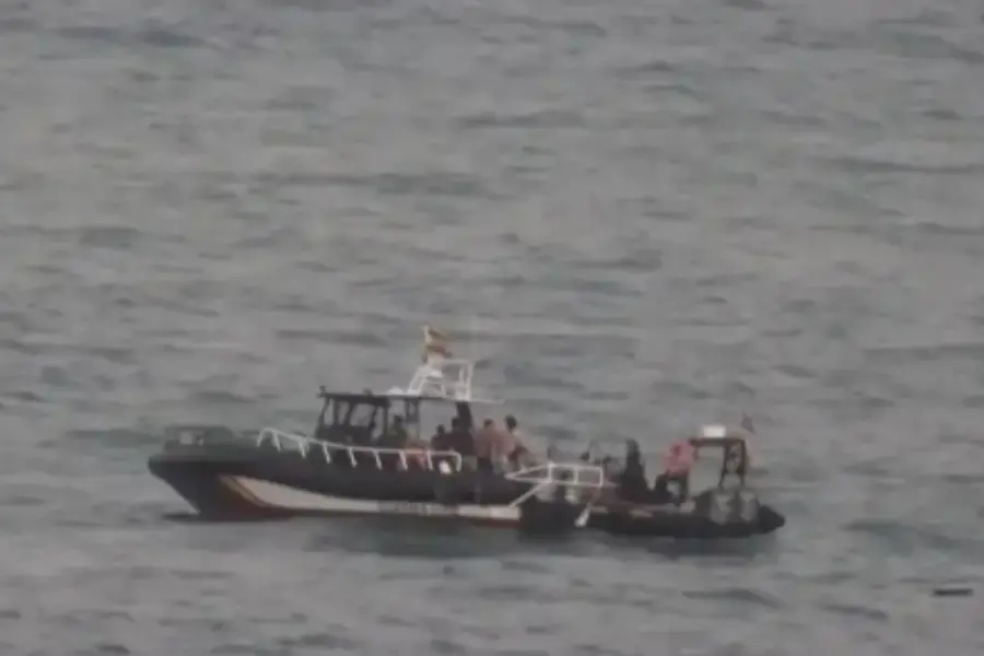 68 migrants dead, 74 still missing as boat flipped over off Yemen coast
