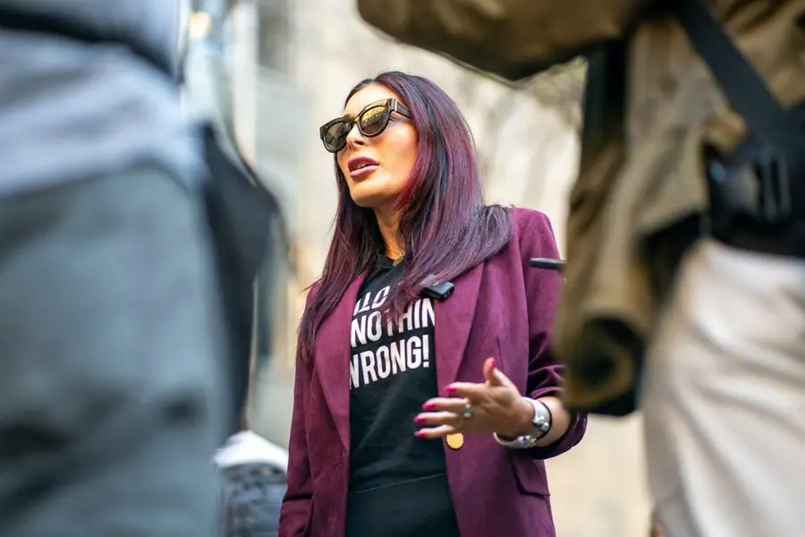 LAURA LOOMER.jpg