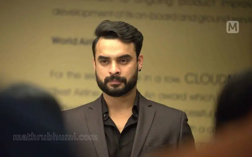 Tovino Thomas