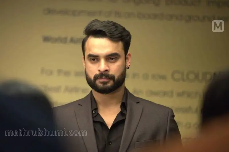 Tovino Thomas