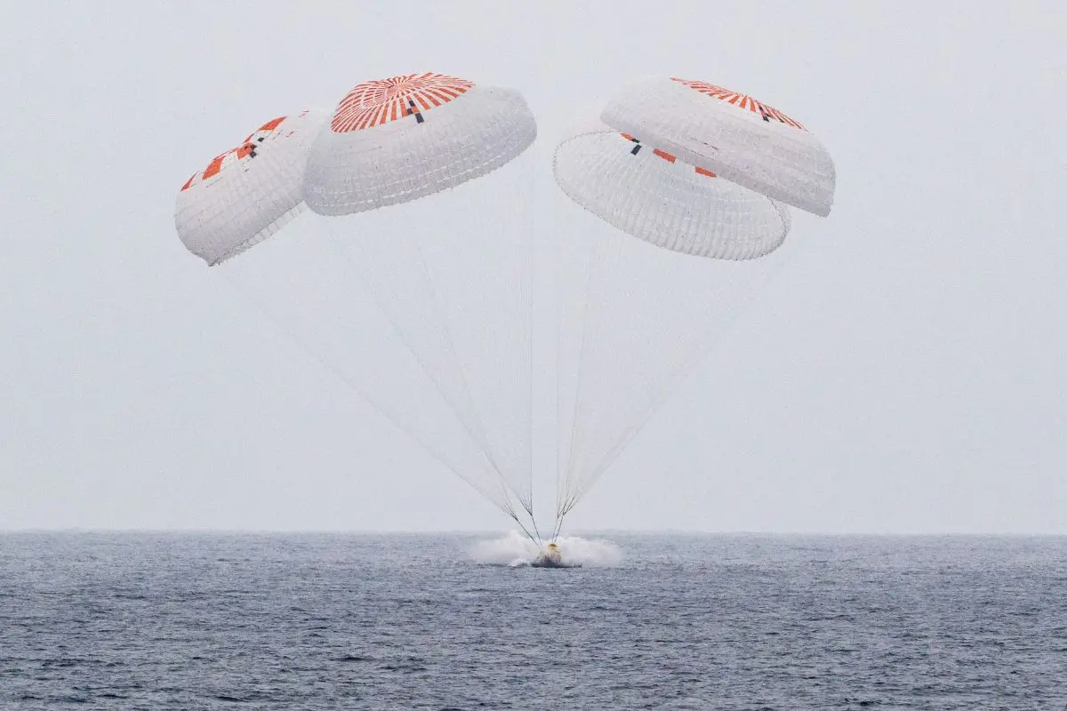 NASA astronauts Anne McClain and Nichole Ayers, JAXA astronaut Takuya Onishi, and Roscosmos cosmonaut Kirill Peskov splashed down off the coast of San Diego in their SpaceX Dragon spacecraft | Photo: @NASA on X