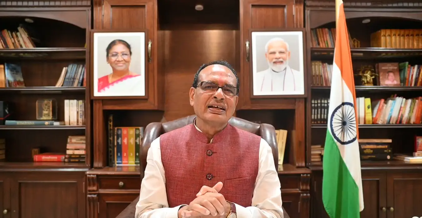 Union Minister Shivraj Singh Chouhan announces the disbursement of funds under the Pradhan Mantri Fasal Bima Yojana (PMFBY) | Photo: Video screengrab/ X @ChouhanShivraj