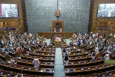 Lok Sabha passes bill to ban online games played with money
