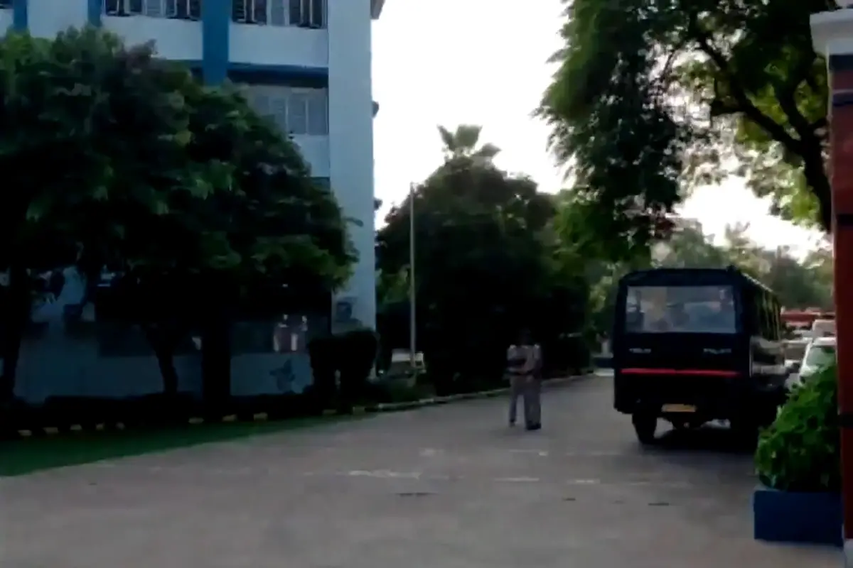 Delhi Police and Fire Department personnel at BGS International Public School in Dwarka | Photo: Screen grab of X/ANI