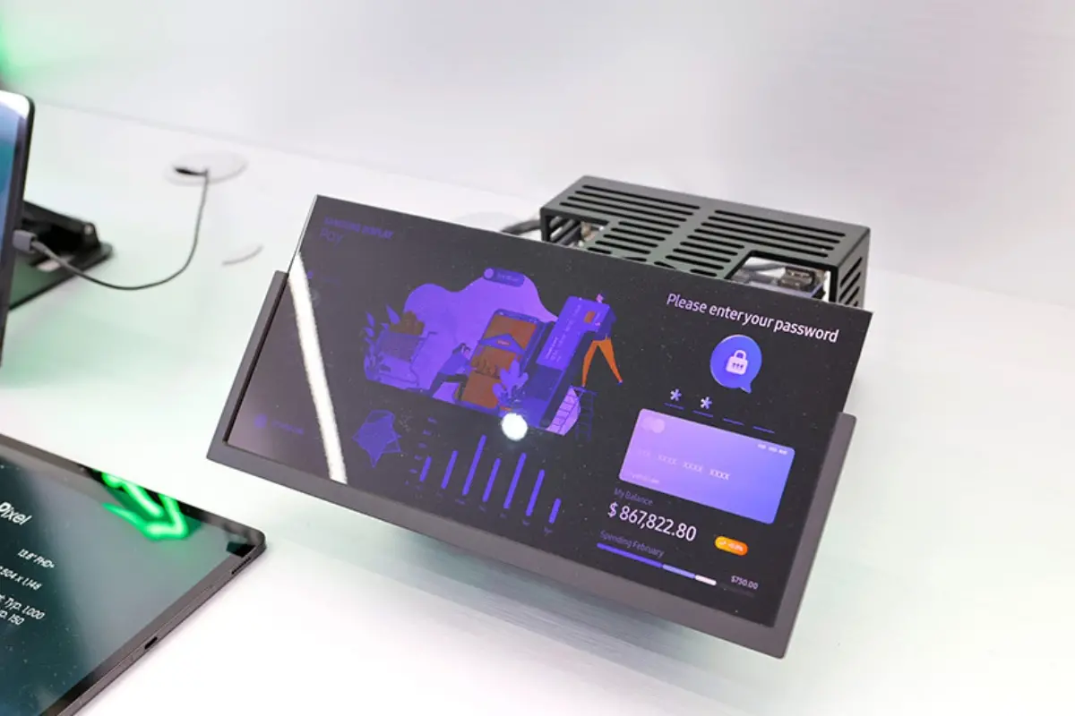 'Flex Magic Pixel' on display at the 'AI Display Zone' | Photo: Samsung Display