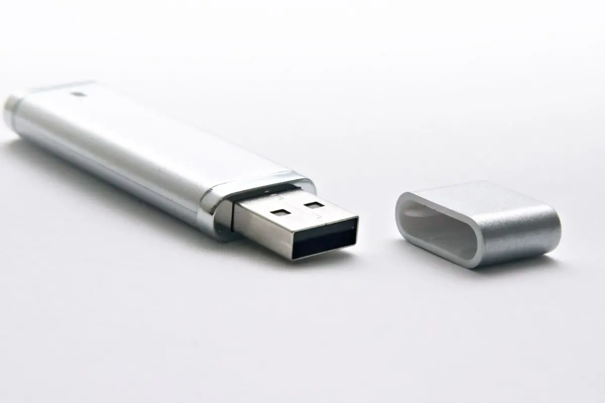 Representational image