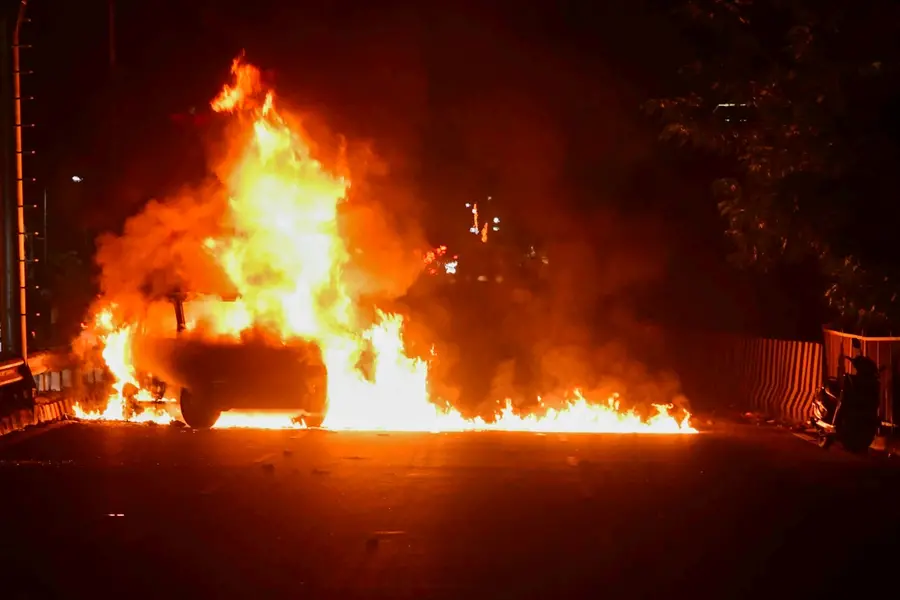 Patna protest over child murder spirals into violence: Police cars set on fire; 10 arrested