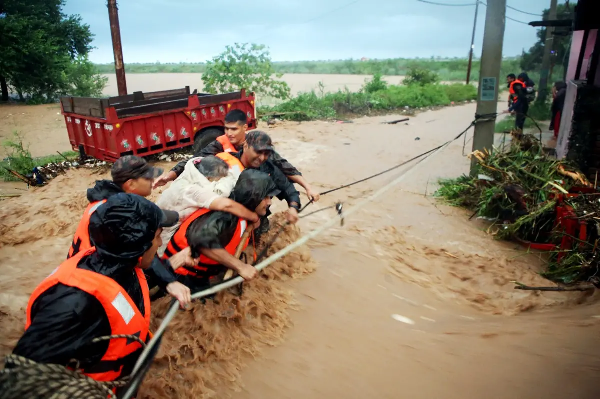 Army conducts a rescue operation in flood-affected areas, in Jammu on Tuesday. | Photo: PTI