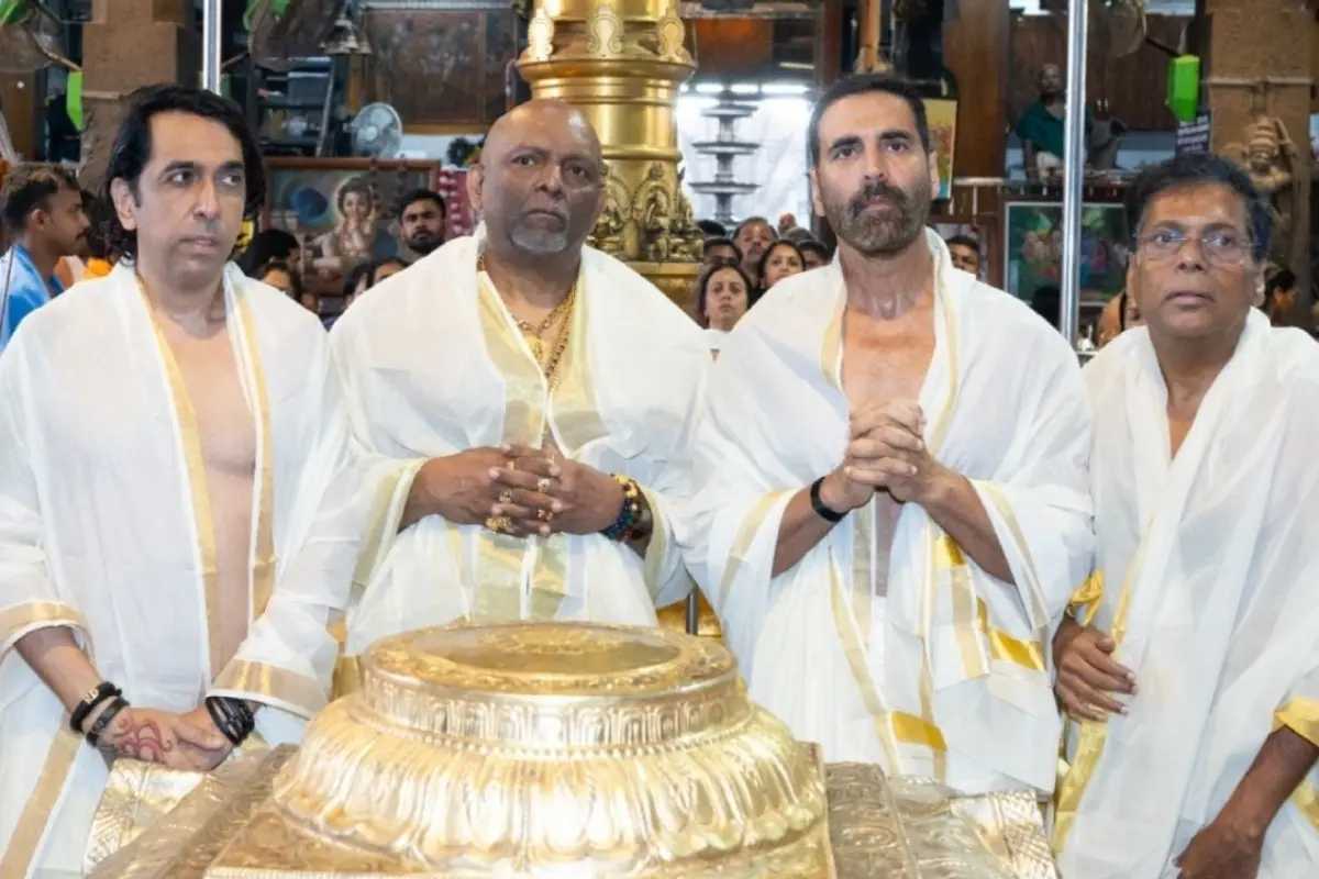 Akshay Kumar at Guruvayur Shri Krishna Temple