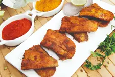 വറുത്തുപ്പേരിക്കൊപ്പം പരീക്ഷിക്കാം, ചേന ഫ്രൈയും ഏത്തക്കായ ഫ്രൈയും