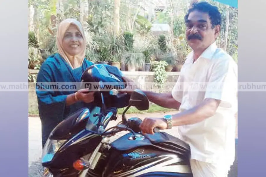 37 വർഷത്തിനിടെ സാദിഖ് മാഷും ജമീല ടീച്ചറും പിരിഞ്ഞിരുന്നത് ഏഴ് ദിവസം മാത്രം...